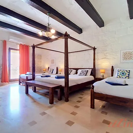 Stunning 6-bed Gozo Private Pool & Tropical Oasis Villa