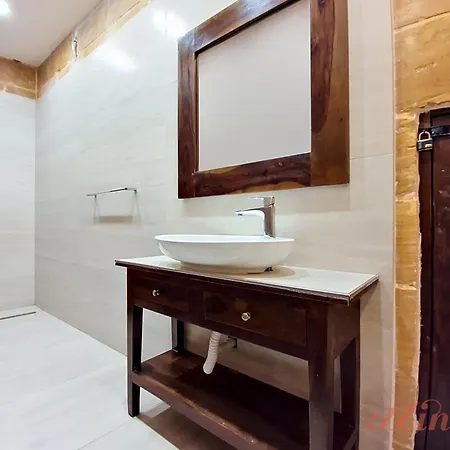 Stunning 6-bed Gozo Private Pool & Tropical Oasis Villa *
