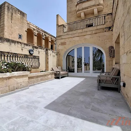 Stunning 6-bed Gozo Private Pool & Tropical Oasis Villa Gharb (Gozo)
