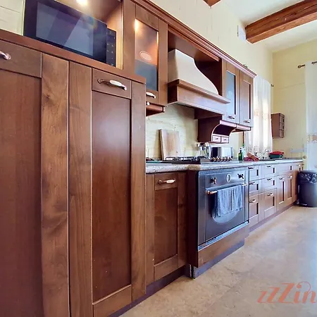 Stunning 6-bed Gozo Private Pool & Tropical Oasis Villa Gharb (Gozo)